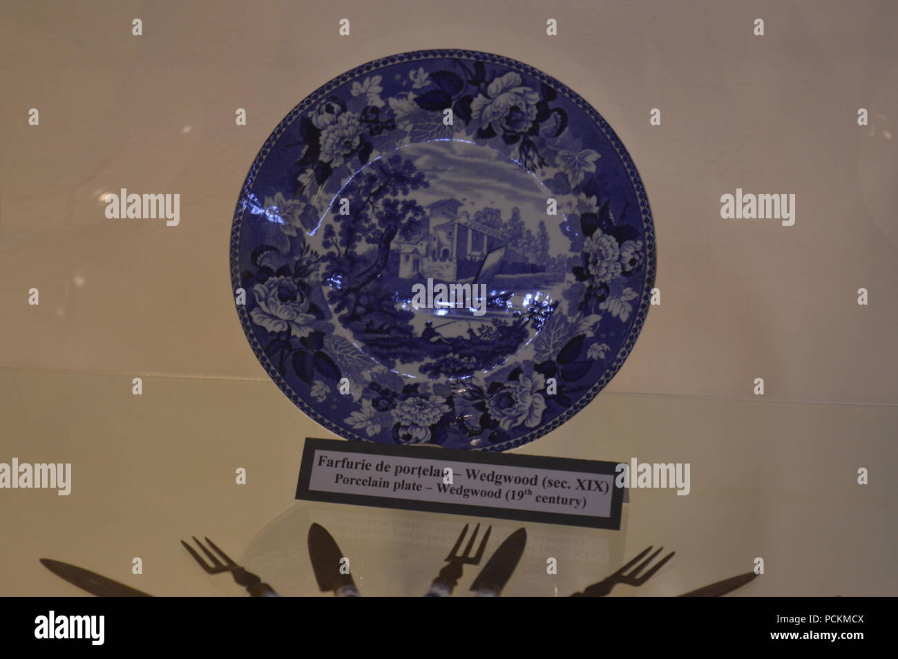 Assiette de porcelaine Wedgwood xixe siècle Banque D'Images