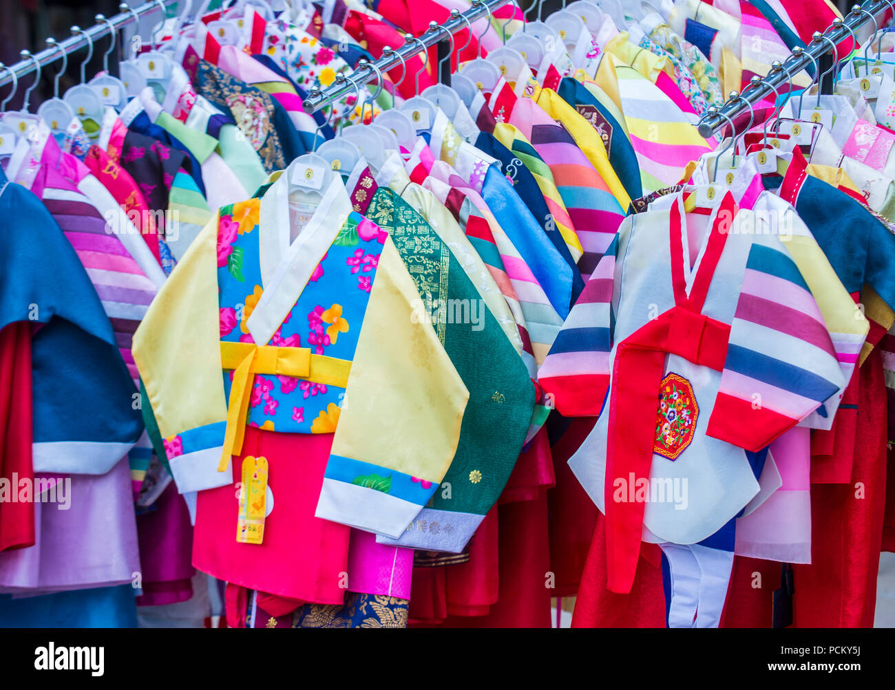 Vêtements Hanbok à Séoul en Corée. Banque D'Images