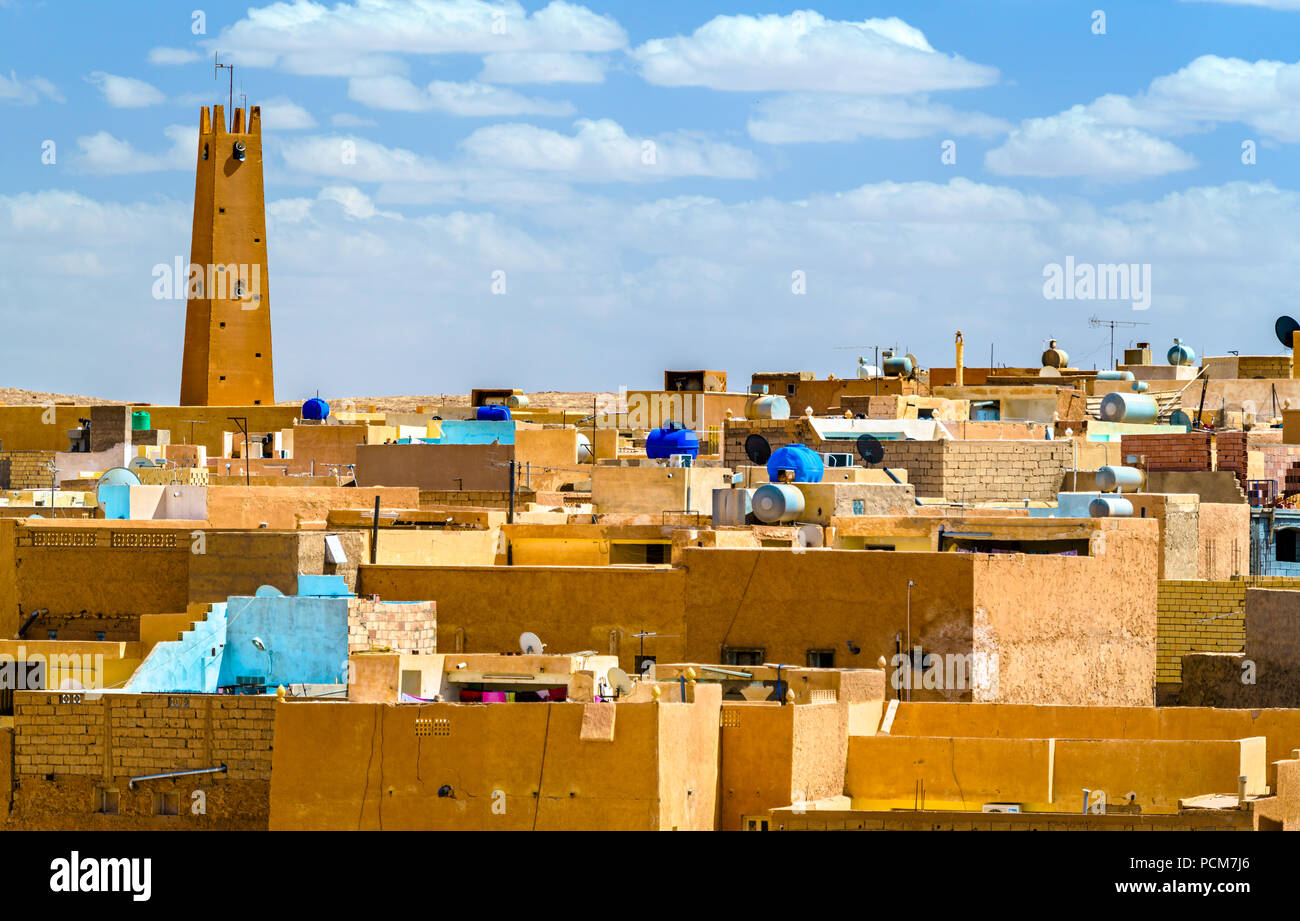 El Atteuf, une vieille ville dans la vallée du M'Zab en Algérie Banque D'Images