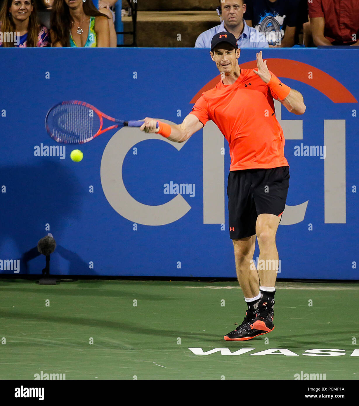 2 août 2018 : Andy Murray joue un coup droit tourné lors d'un match de tennis Open de Citi à Rock Creek Park, à Washington DC. Justin Cooper/CSM Banque D'Images