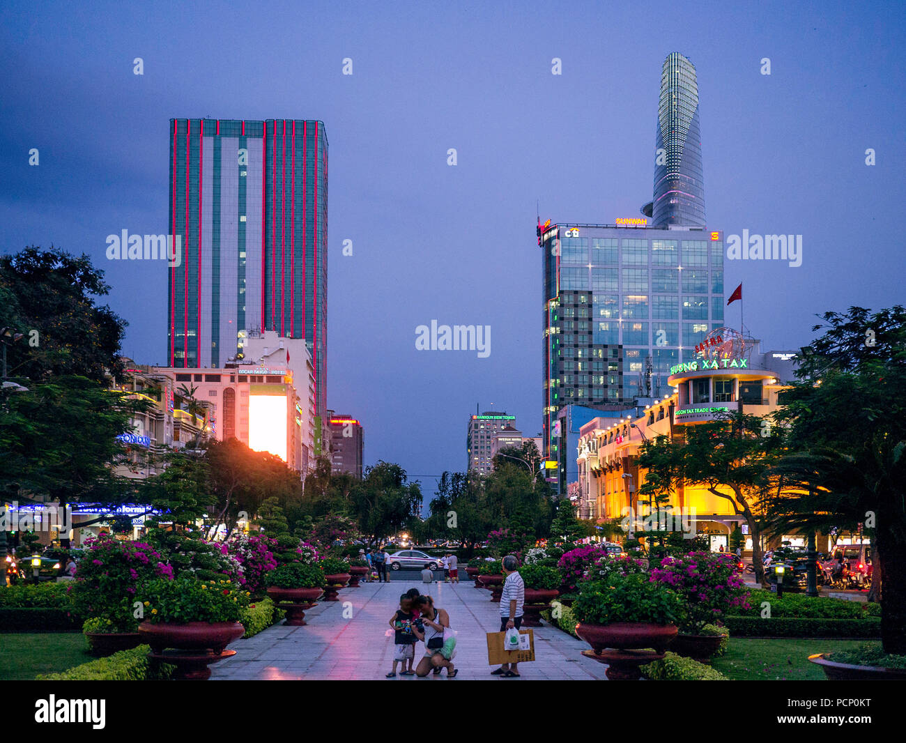 Parc de saigon Banque de photographies et d’images à haute résolution Alamy