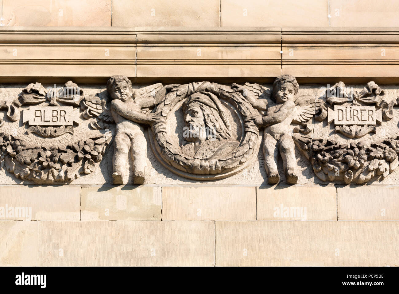 Fassadendetails nach der Renovierung Westseite, 2016, un Huldigung Albrecht Dürer Banque D'Images