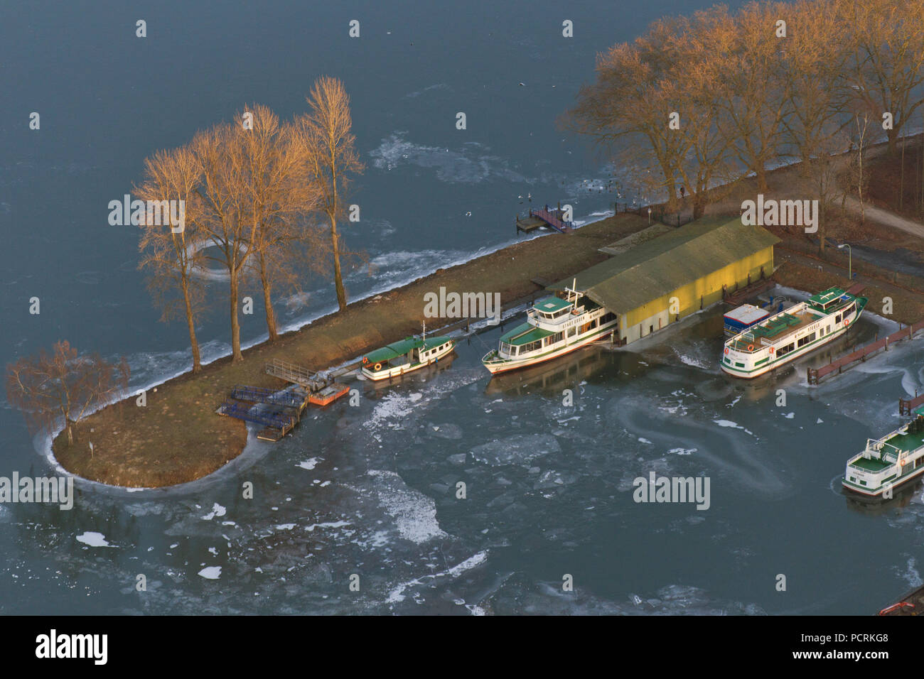 Photo aérienne, le lac Baldeneysee, banquises, Essen, Ruhr, Nordrhein-Westfalen, Germany, Europe Banque D'Images
