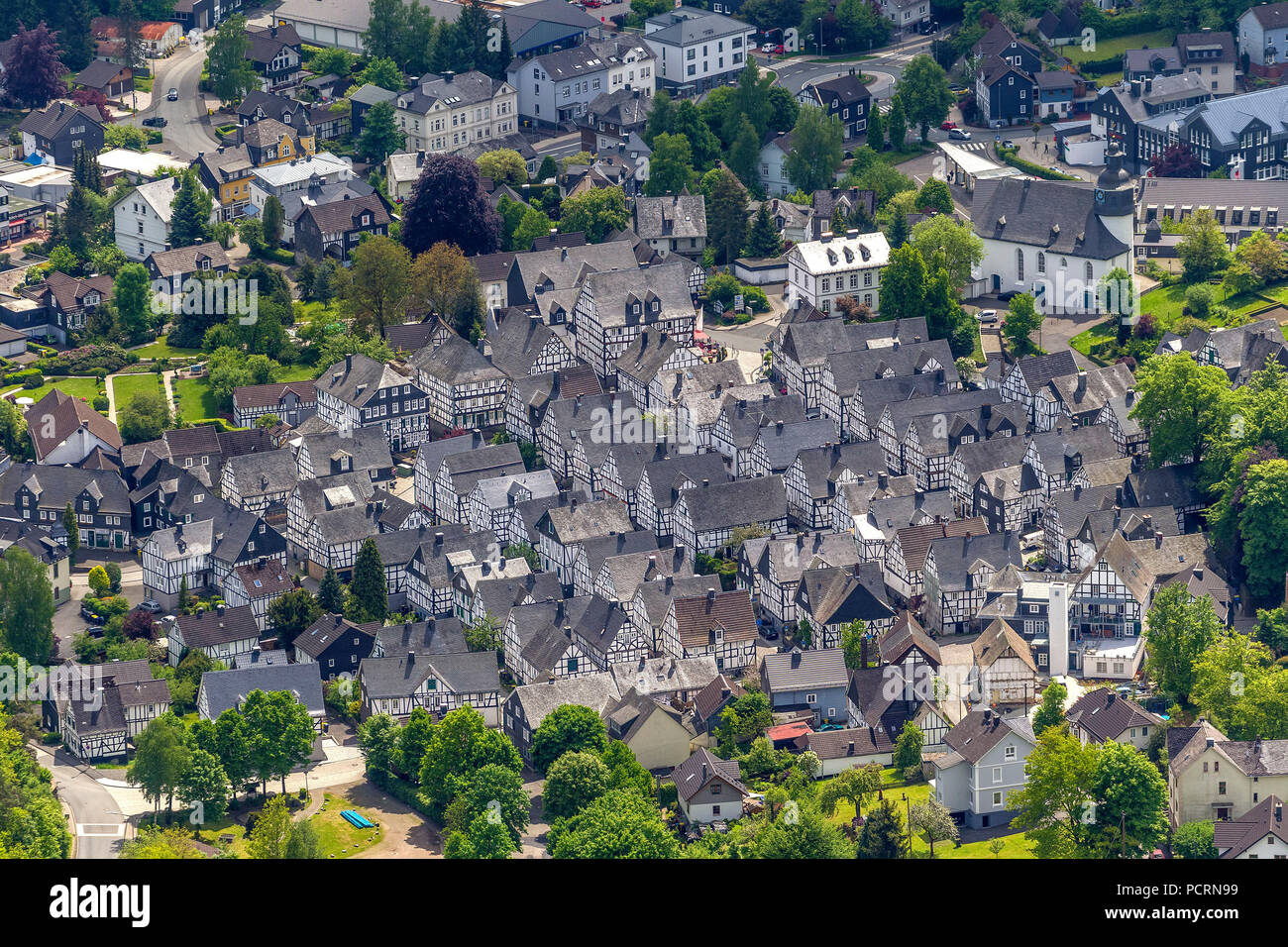 Am Alten Vacances, vieille ville de Freudenberg, Maisons à colombages, vue aérienne de Freudenberg Banque D'Images