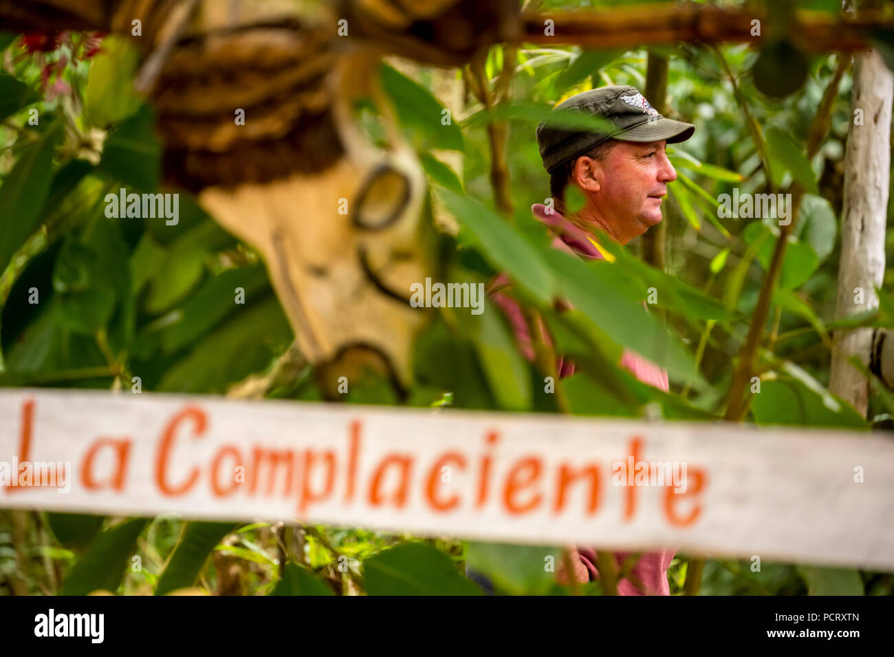 Les agriculteurs cubains et cavaliers dans la conversation, Viñales, Cuba, Pinar del Río, Cuba, voyage, île, Grandes Antilles, Banque D'Images