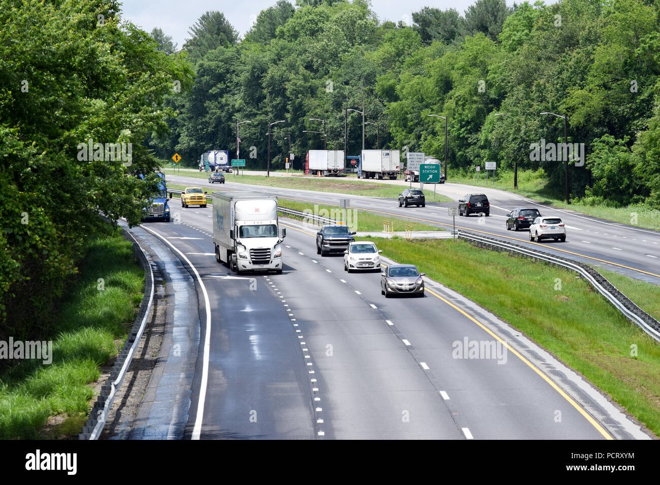 Une station de pesage de camions sur l'Interstate 26 en Caroline du Nord. Banque D'Images