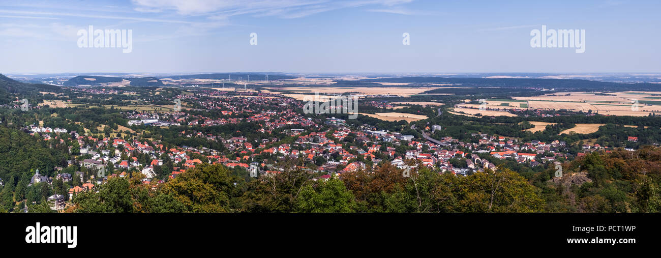 Aperçu de la station thermale de Bad Harzburg au bord du Harz, panorama haute résolution de photos composites. Banque D'Images Aperçu de la station thermale de Bad Harzburg au bord du Harz, panorama haute résolution de photos composites. Banque D'Images