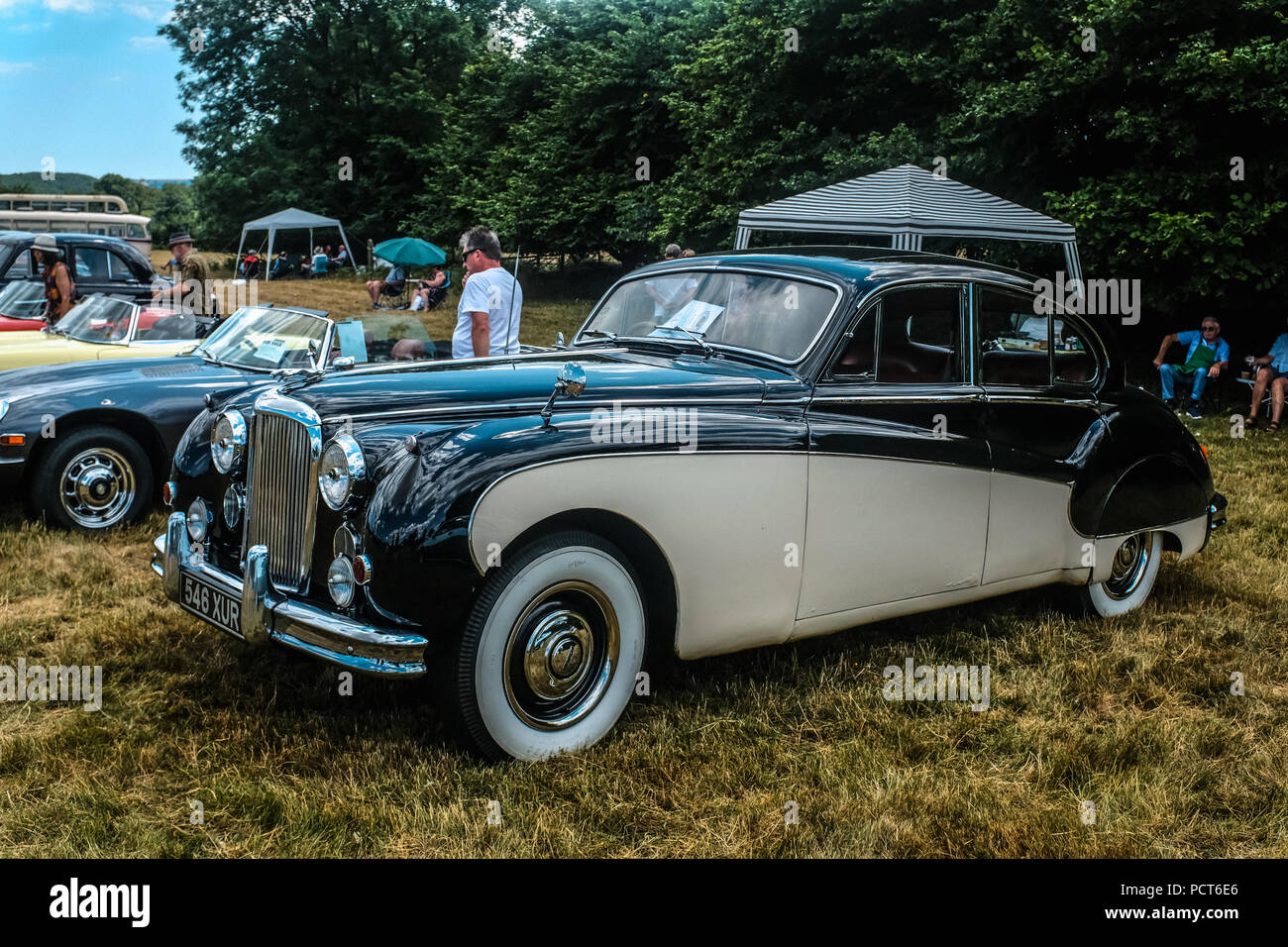 Journée en famille à une voiture classique, qui ont eu lieu lors de l'historique manoir dans la région Caerphilly Nelson de Nouvelle-Galles du Sud. Prises au cours de l'été 2018 Banque D'Images