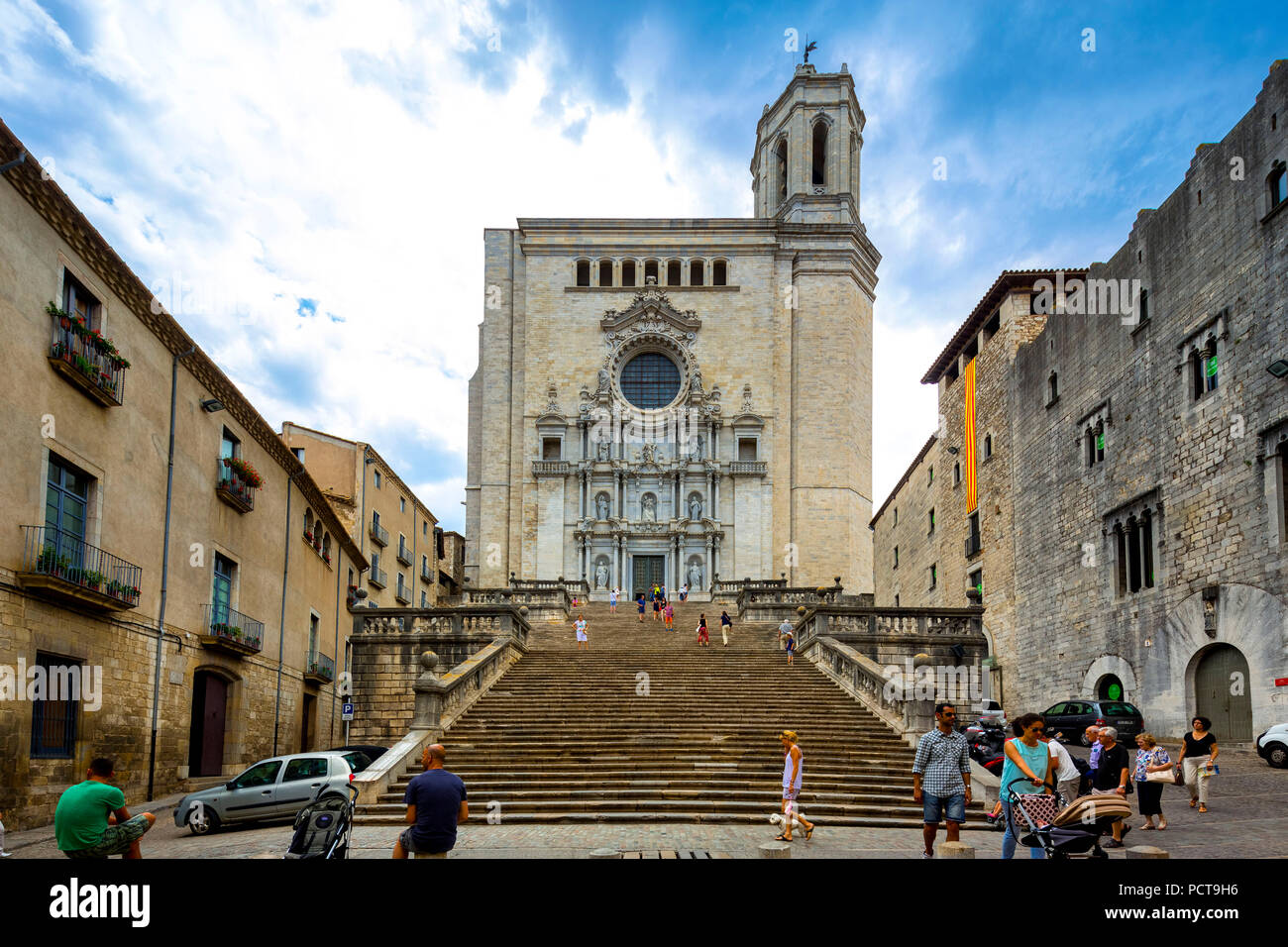 Escaliers de la cathédrale de Gérone, Cathédrale Santa Maria de Gérone, Gérone, Catalogne, Espagne Banque D'Images