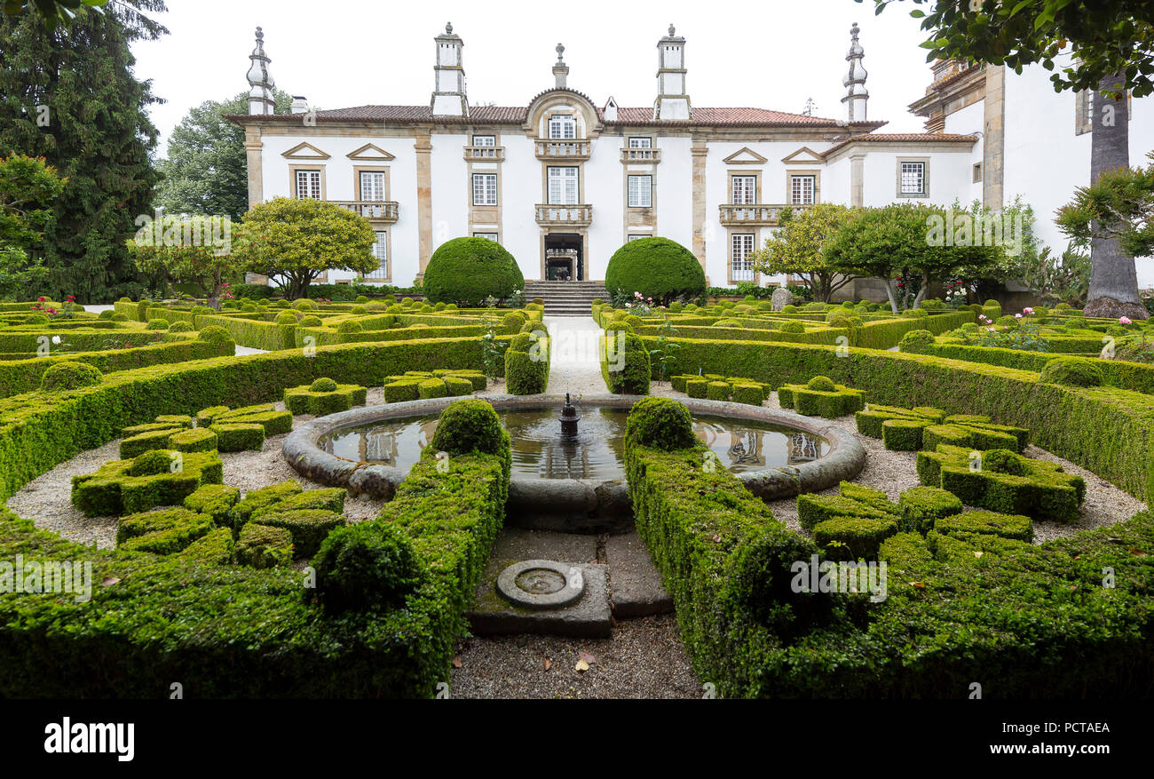Les Jardins du Palais, la Casa de Mateus, palace avec de grands jardins, Vila Real, district de Vila Real, Portugal, Europe Banque D'Images