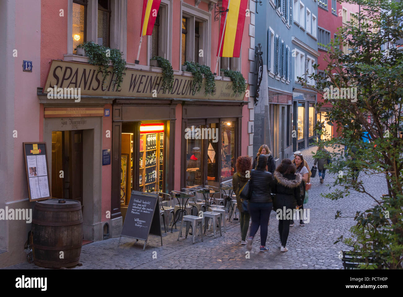 Spanish Wine Shop, vieille ville de Niederdorf, Zurich, Zurich, Canton de Zurich, Suisse Banque D'Images