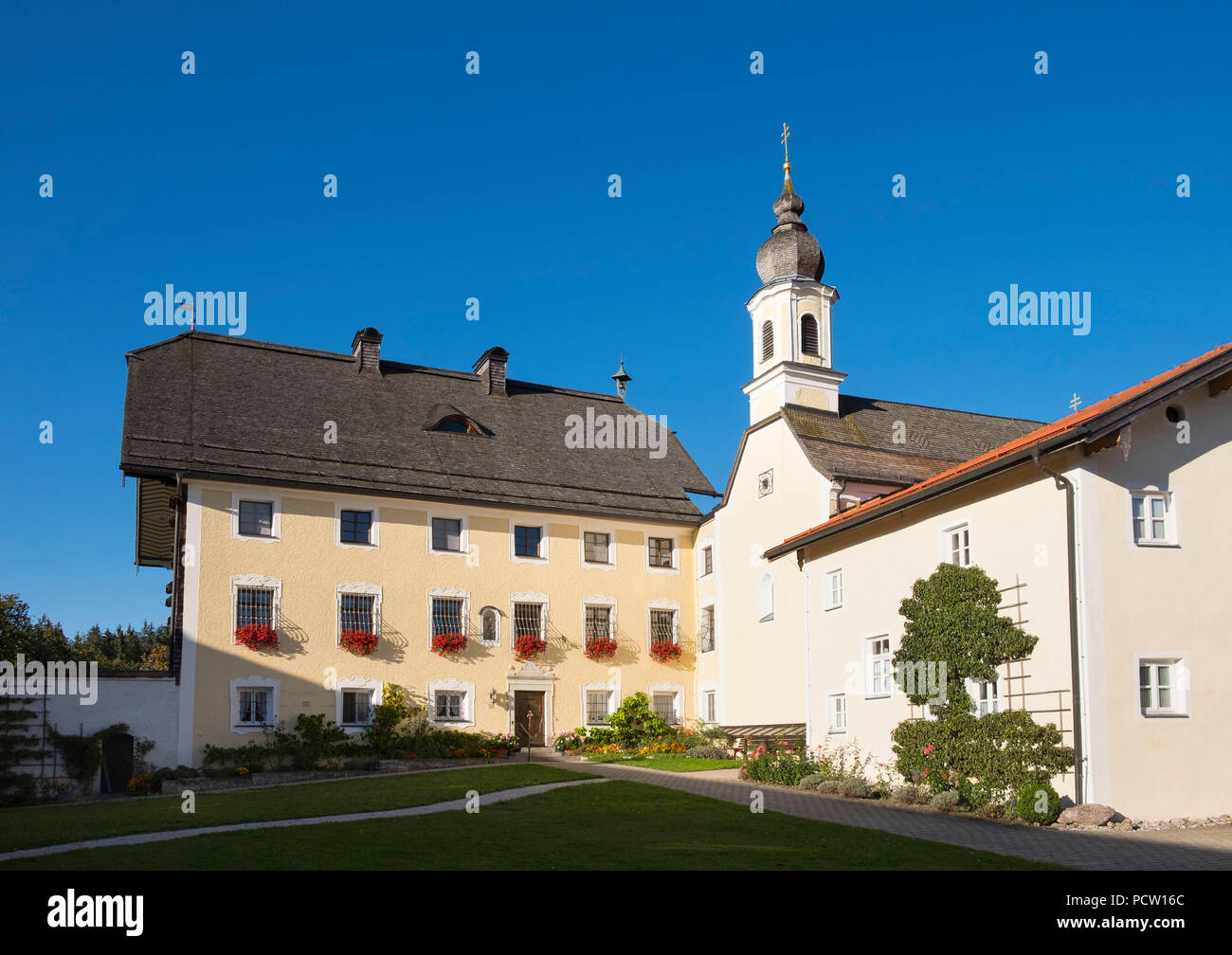 Klostergut Harpfetsham, municipalité de Palling, Rupertiwinkel, Chiemgau, Haute-Bavière, Bavière, Allemagne Banque D'Images