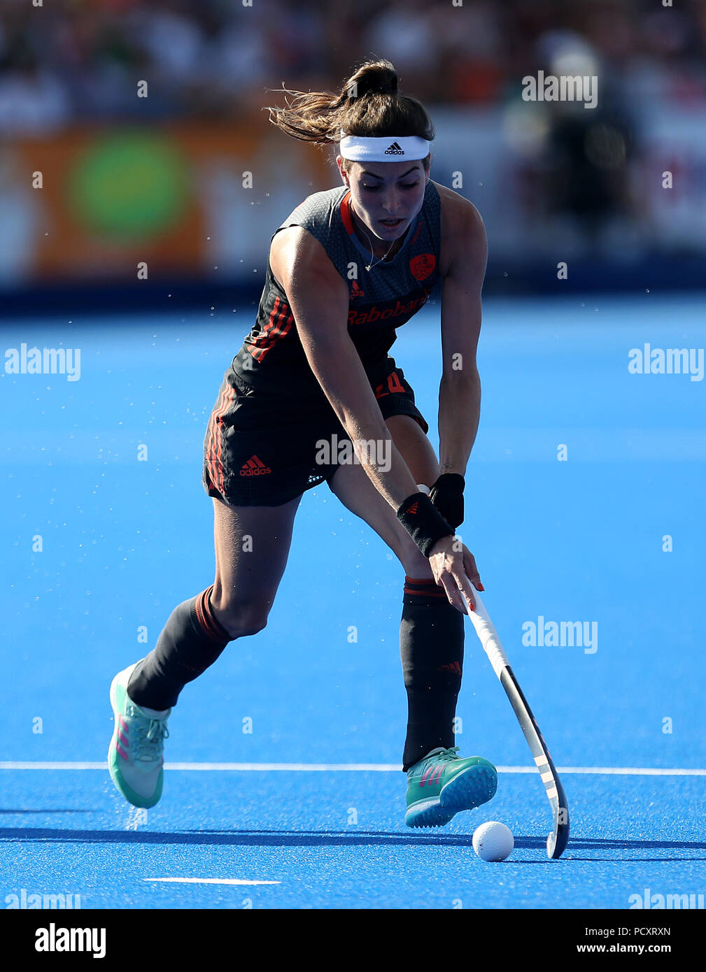 Pays-Bas Eva de Goede en action pendant le match de demi-finale de la coupe du monde de hockey des femmes Vitality au Lee Valley Hockey and tennis Centre, Londres.ASSOCIATION DE PRESSE photo, photo date: Samedi 4 août 2018.Le crédit photo devrait se lire: Steven Paston/PA Wire Banque D'Images