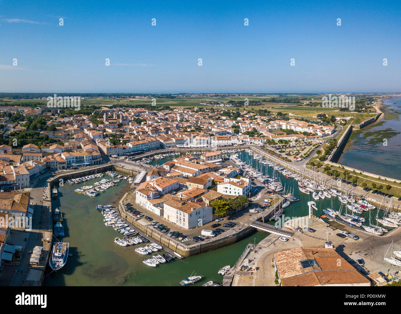 Vue aérienne du quai Saint-Martin-de-Re, France Banque D'Images