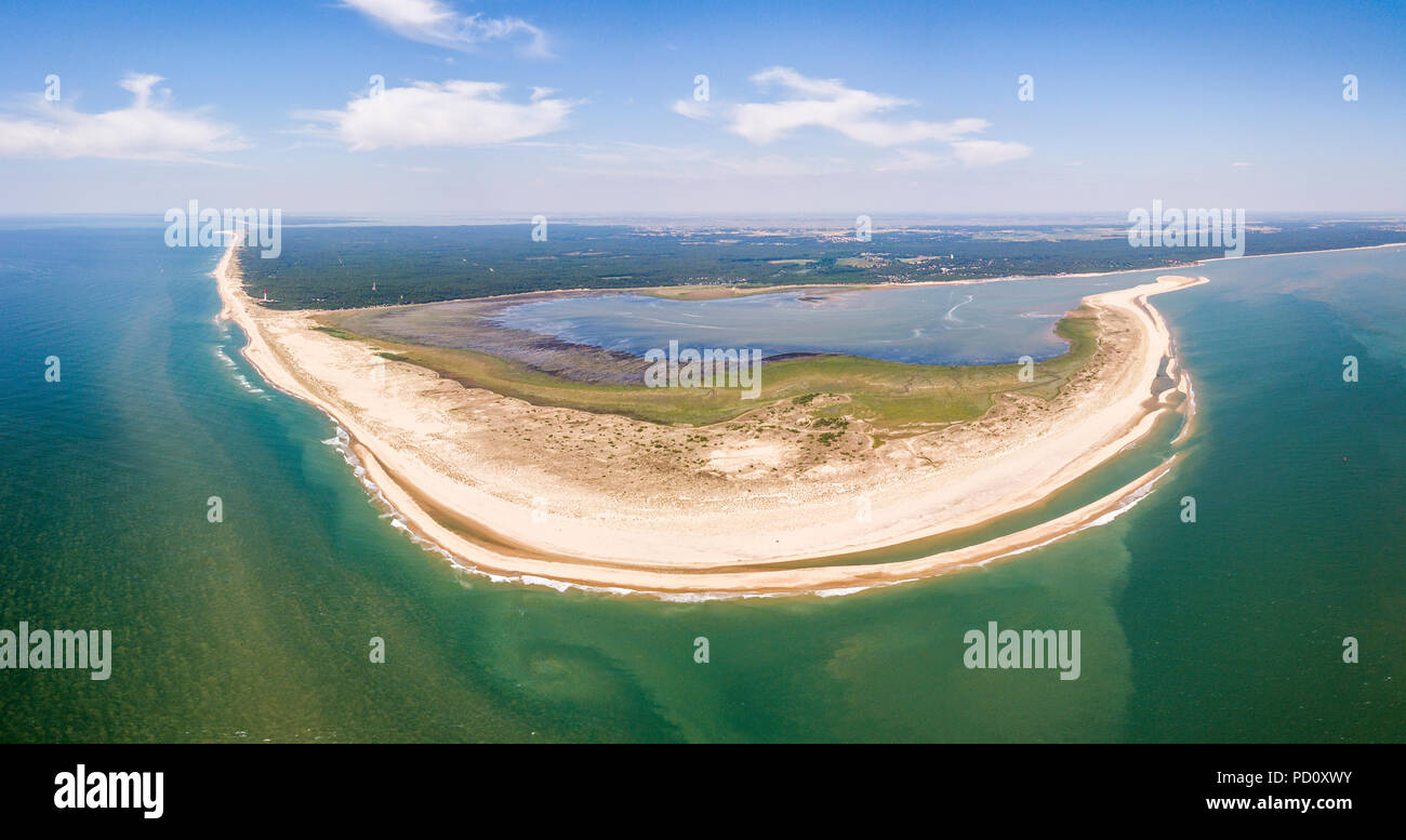 Vue aérienne de la Coubre cape et beach en France Banque D'Images