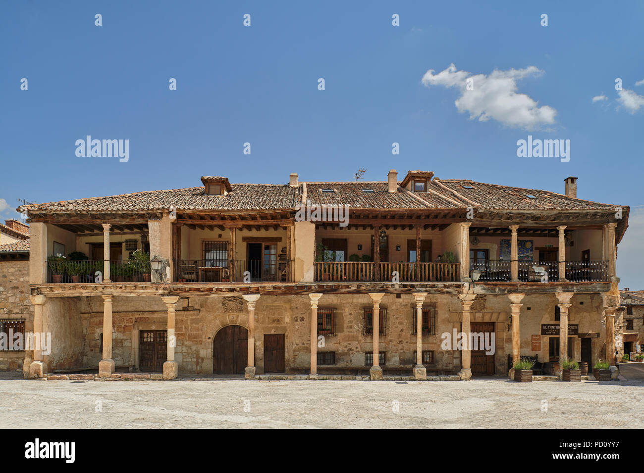 Anciens bâtiments médiévaux du village de Pedraza, Ségovie, Castille et Leon, Espagne, Europe Banque D'Images