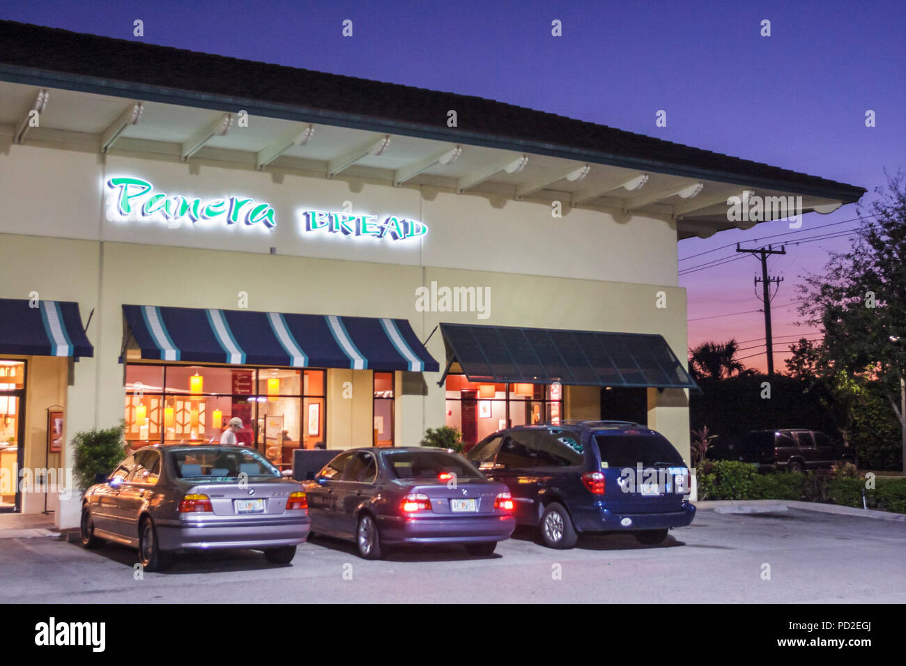 Restaurants et magasins shopping diner diner Banque de photographies et - Panera Bread In West Palm Beach Florida