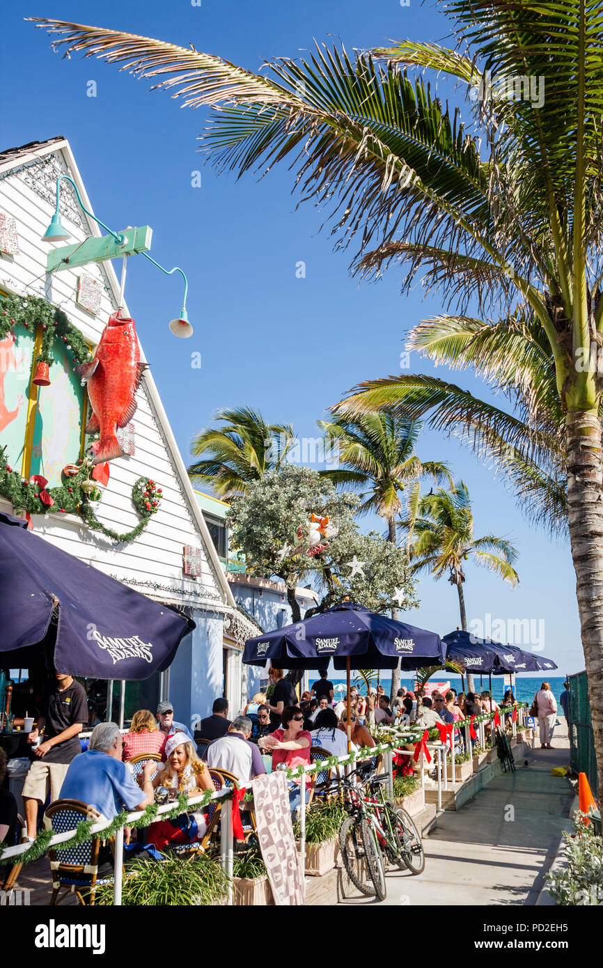 Florida Lauderdale by the Sea, Aruba Beach Cafe, restaurant restaurants repas café cafés, nourriture, dîner, manger à l'extérieur, service, fruits de mer, nourriture, terrasse Banque D'Images