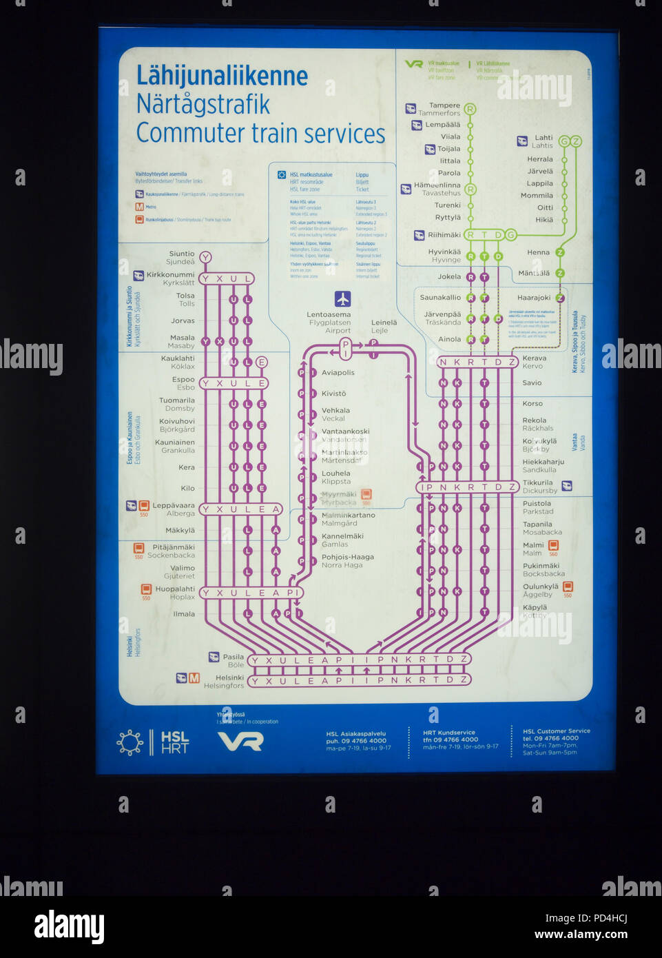 La gare de l'aéroport d'Helsinki, des trains de banlieue vers le centre de la capitale Finlande Banque D'Images