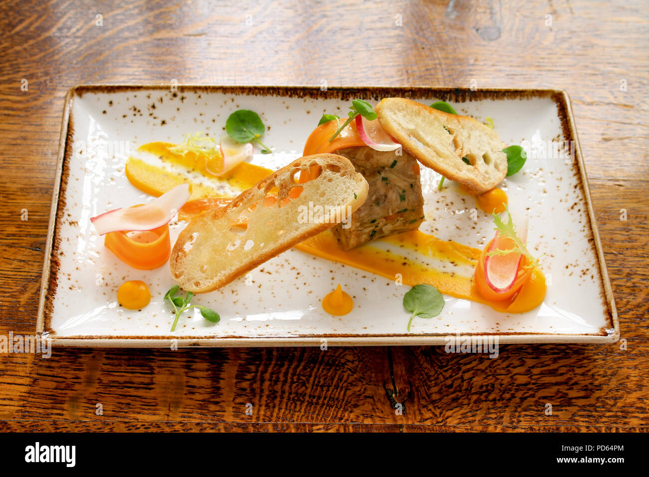 Terrine de gibier Banque de photographies et d’images à haute