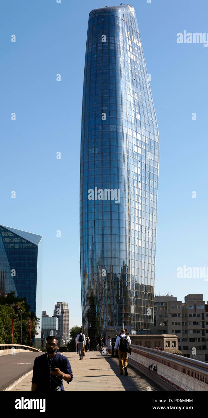 Avis d'un Blackfriars, à l'extrémité sud du pont de Blackfriars, Banque D'Images