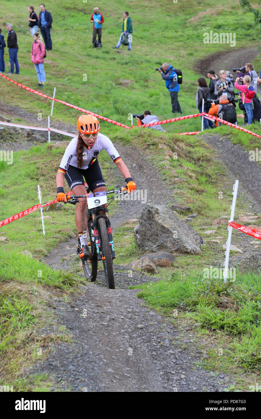 Glasgow, Royaume-Uni. 7 août 2018. Le championnat d'Europe 2018 Cross Country (womens) a tenu plus de Cathkin Braes sur le côté sud de Glasgow a été gagné plus de 5 tours pour un total de 28.0km/ 17,3 miles par Jolanda NEFF (SUI) avec un champ de 32 cavaliers internationaux. Credit : Findlay/Alamy Live News Banque D'Images