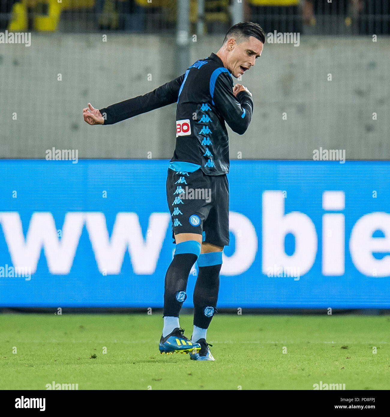 07 août 2018, Suisse, Saint-Gall, Soccer, test match BVB, camp d'entraînement en 2018, Borussia Dortmund - SSC Naples le 07.08.2018 dans Kybunpark : Napoli's Jose Callejon cheers 3-1 après son but. Photo : David Inderlied/dpa Banque D'Images