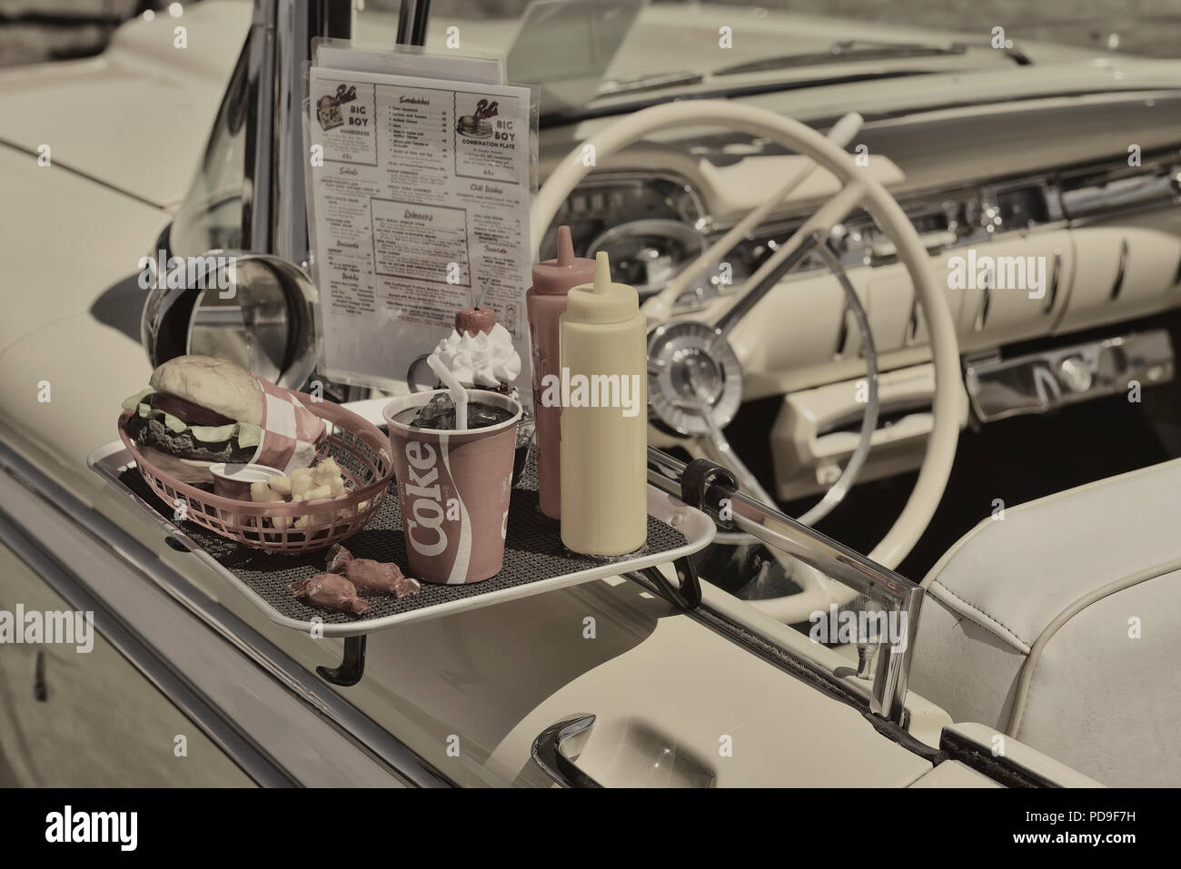 L'ordre de restauration rapide sur un bac de porte Ford Edsel Corsair Banque D'Images