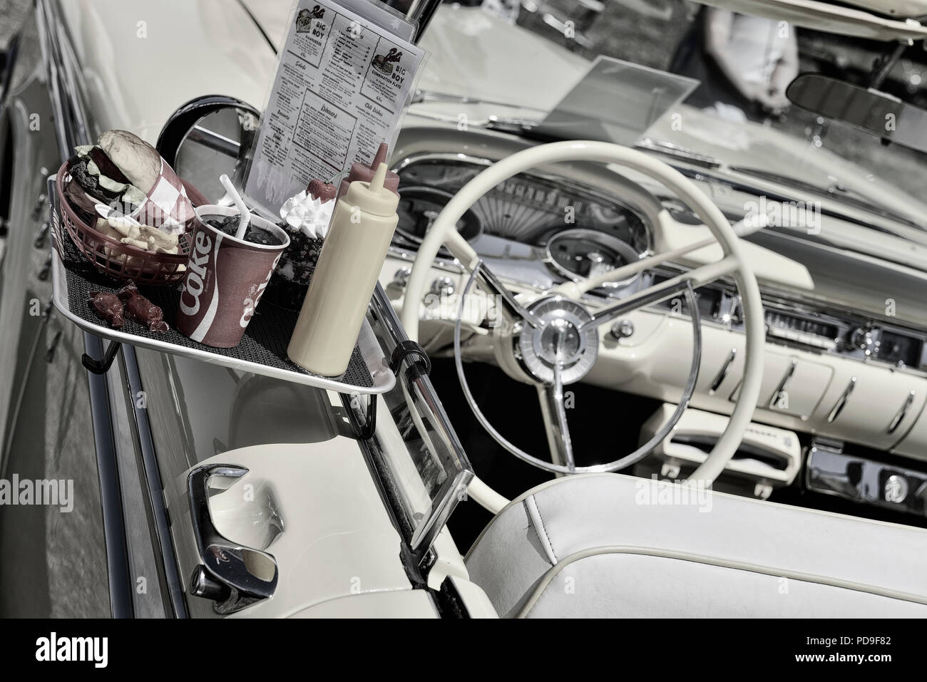 L'ordre de restauration rapide sur un bac de porte Ford Edsel Corsair Banque D'Images