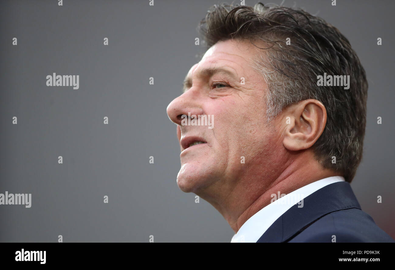 Gestionnaire de Walter Mazzarri Turin pendant le match de pré-saison à Anfield, Liverpool. Banque D'Images