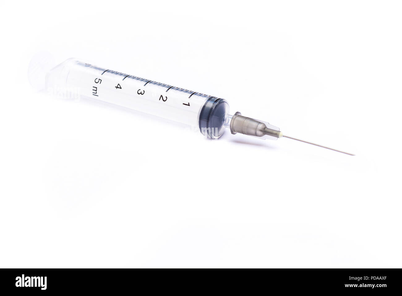 Medical pour l'injection avec une seringue d'isoler Photo Stock - Alamy