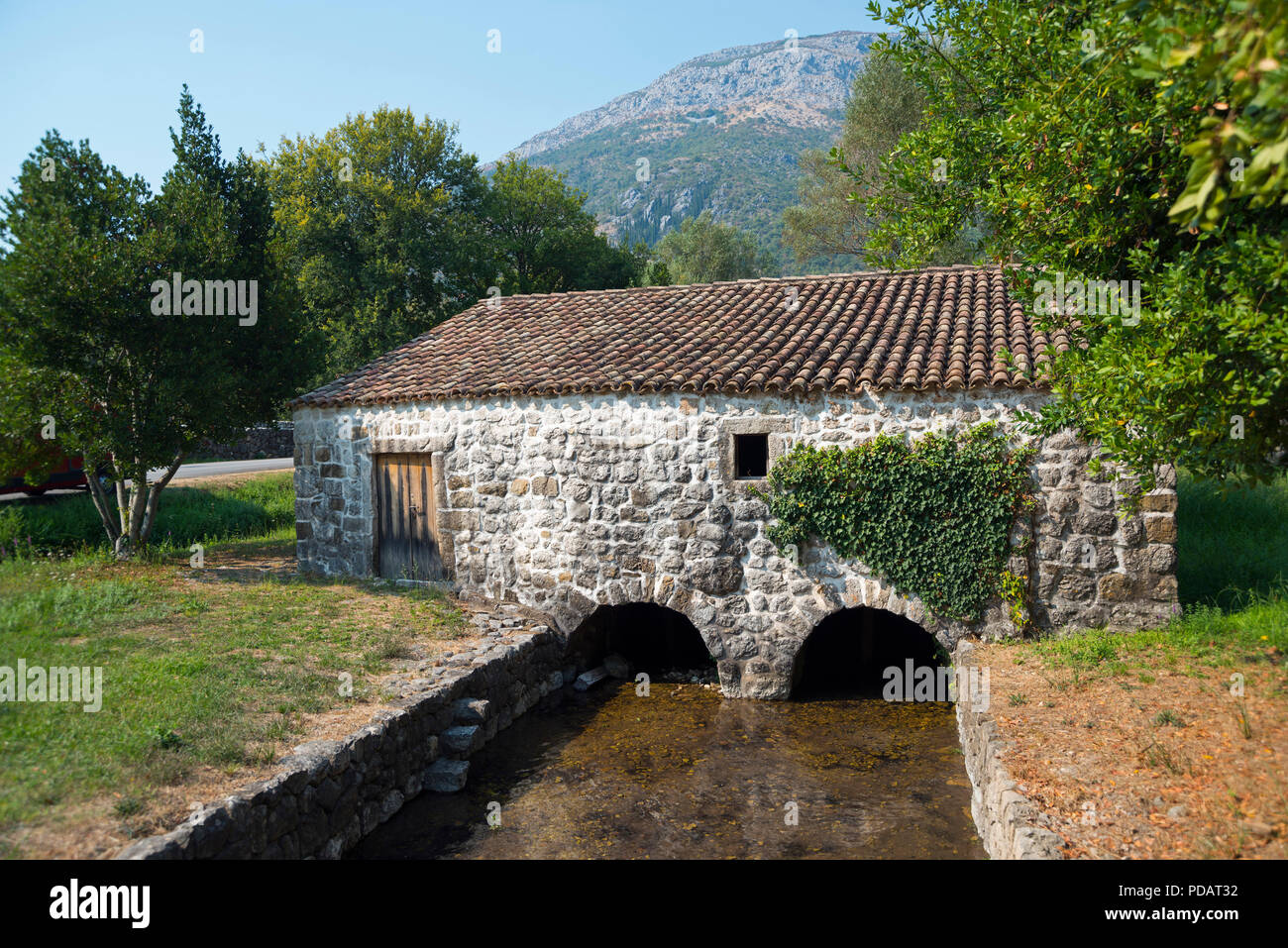 Ancien moulin à eau, Ljuta, région Konavle, Dubrovnik-Neretva, Croatie Banque D'Images