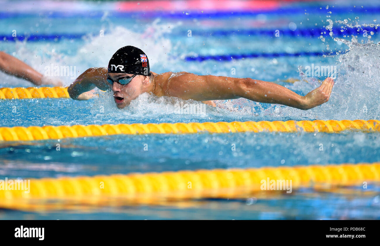 La société britannique James Guy en action dans l'épreuve du 100m papillon chauffe pendant sept jours du championnat d'Europe 2018 au Centre International de Natation Tollcross, Glasgow Banque D'Images