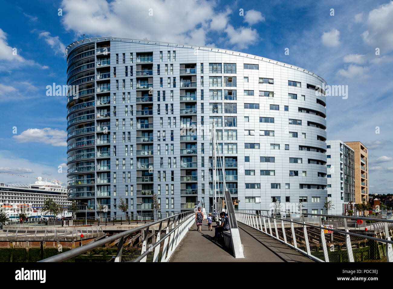Nouvelle Capitale Quay Apartment Building, Greenwich, London, UK Banque D'Images