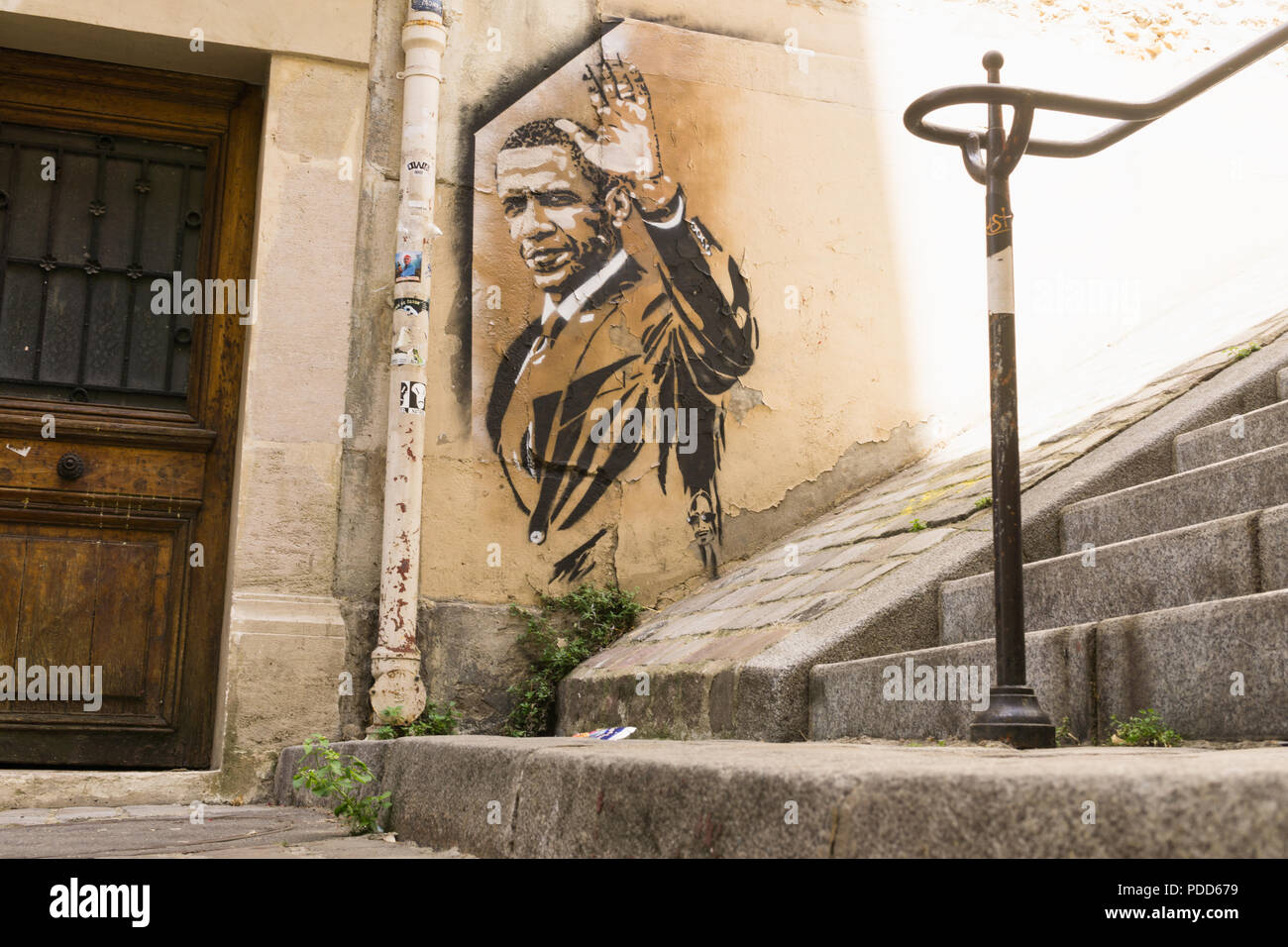Montmartre street art - Graffiti de Barrack Obama forme à Montmartre, Paris, France, Europe. Banque D'Images