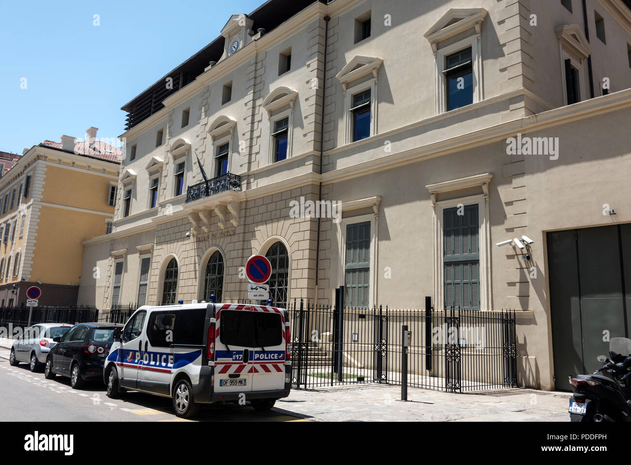 Le palais de justice d'Ajaccio, (Cour de Justice) à Ajaccio, Corse, France Banque D'Images