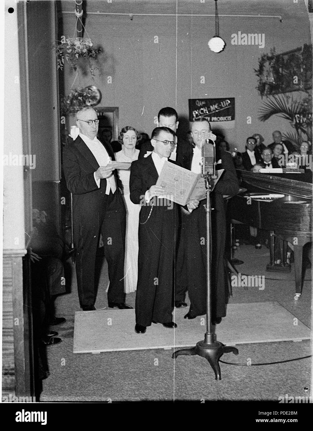 157 36266 SLNSW revue PMU à station 2SM prises pour l'Ouest Adv Co Banque D'Images