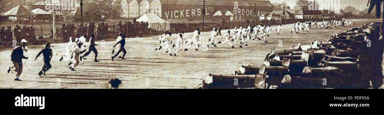118 Départ des 2x12 Heures de Brooklands, en 1929 Banque D'Images