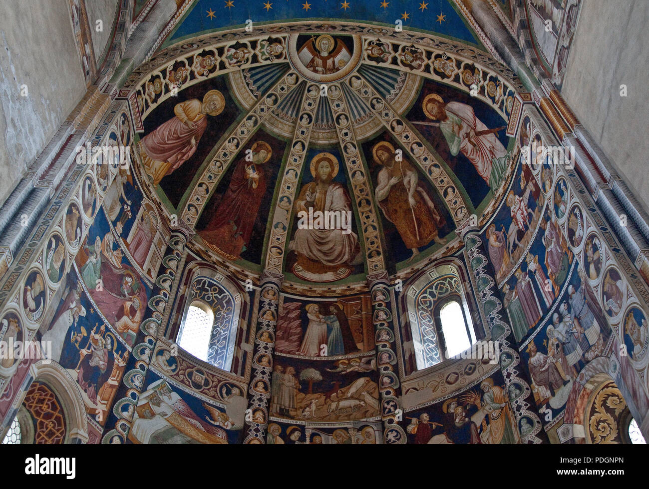 Italien de Côme Kirche San Abbondio Apsismalerei 1350 Fresko um Leben Jesu Heiliger Perus Heiliger Paulus Banque D'Images