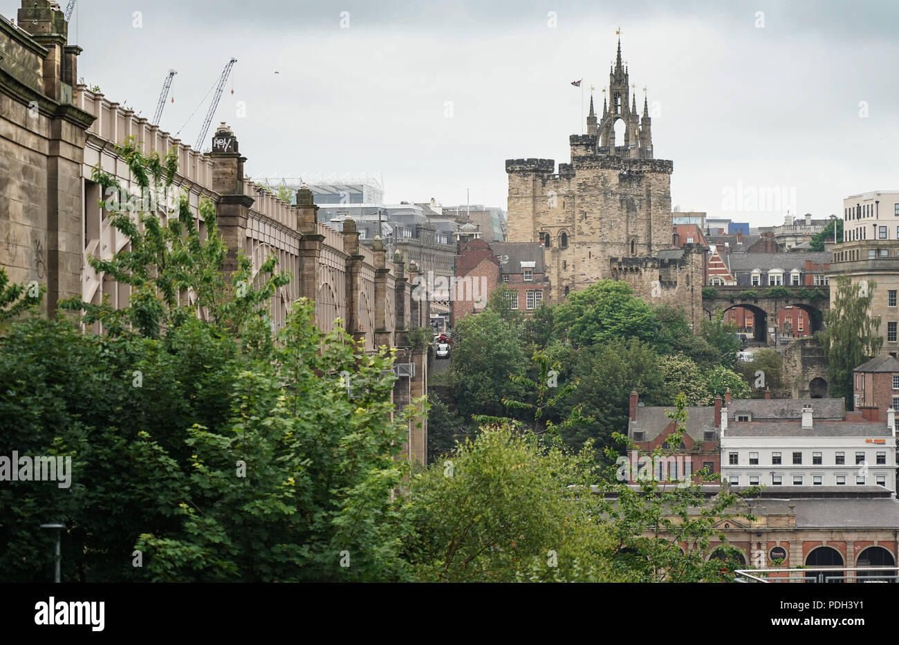 Une vue sur le pont de haut niveau dans la ville de Newcastle, Royaume-Uni. Date de la photo : le lundi 11 juin 2018. Photo : Roger Garfield Banque D'Images