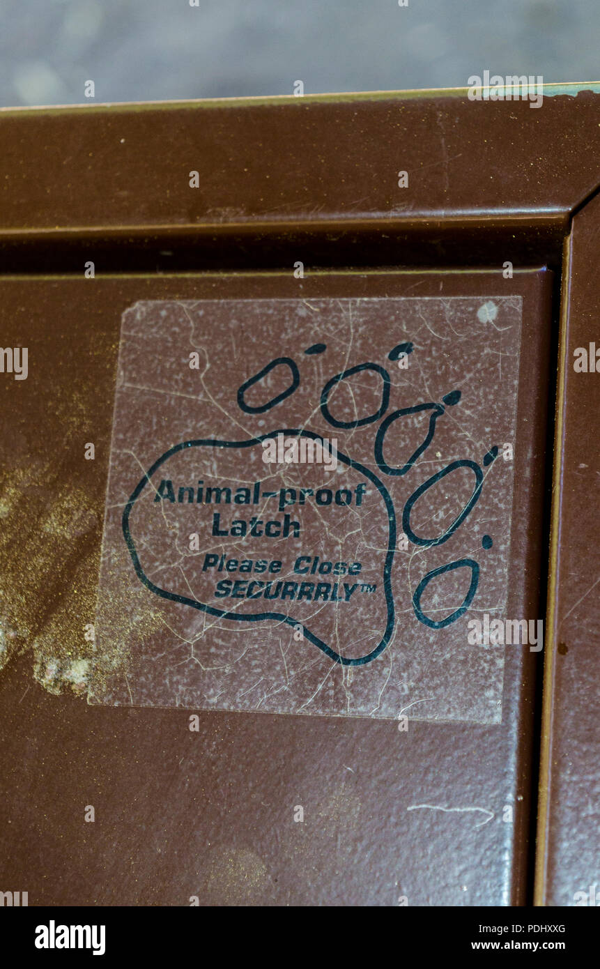 Installations à Manzanita Lake campground à Lassen Volcanic National Park Banque D'Images