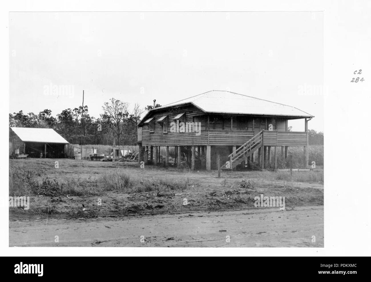 115 Archives de l'État du Queensland 4349 colons typique à l'accueil de l'établissement des soldats 1950 Childers Banque D'Images