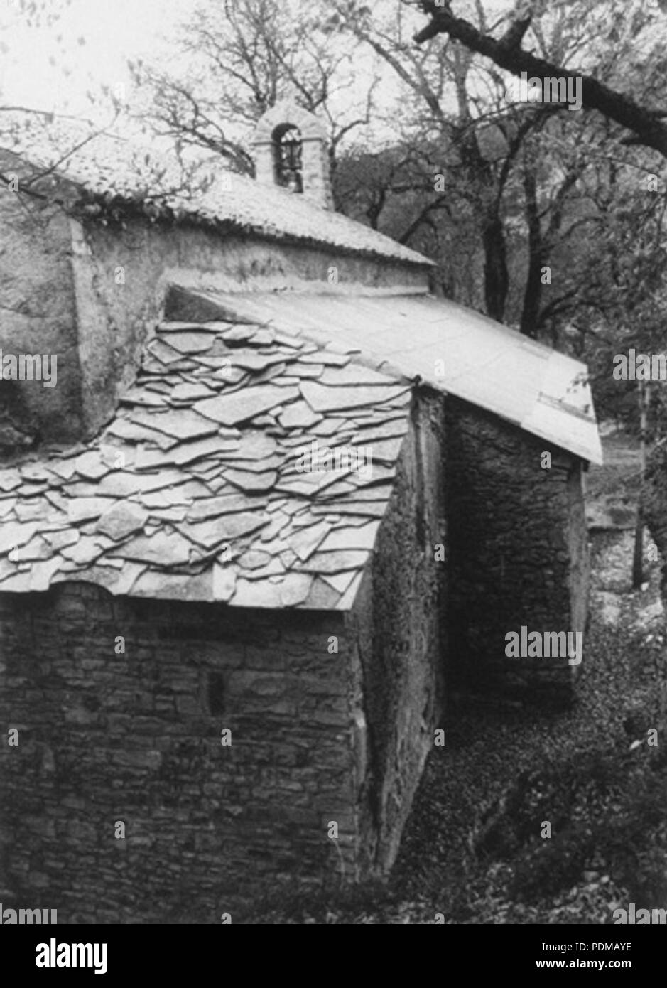 358 Toit en lauses de l'ermitage de ND de Lure Banque D'Images