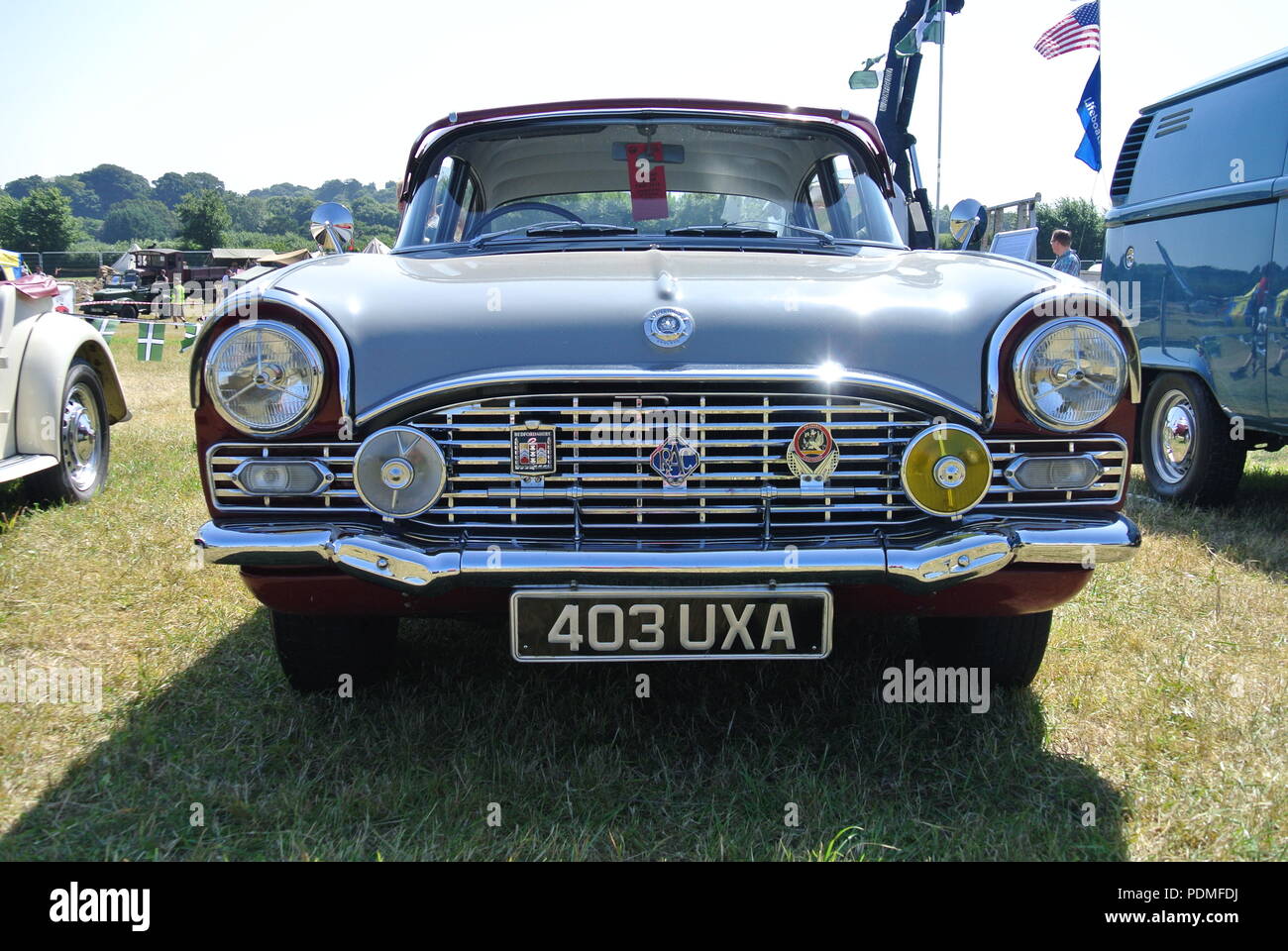 Une Vauxhall Cresta PA classic voiture garée sur l'affichage à Torbay, juste à vapeur Churston, Devon, England, UK Banque D'Images