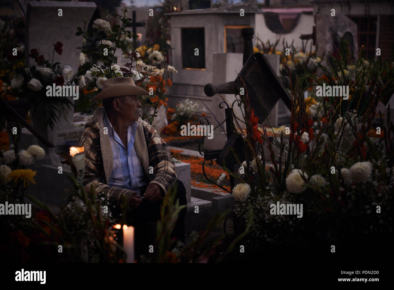 El Dia de Los Muertos. Jour des morts célébrations au Mexique à la paroisse de San Andres apôtre, Mixquic. Banque D'Images