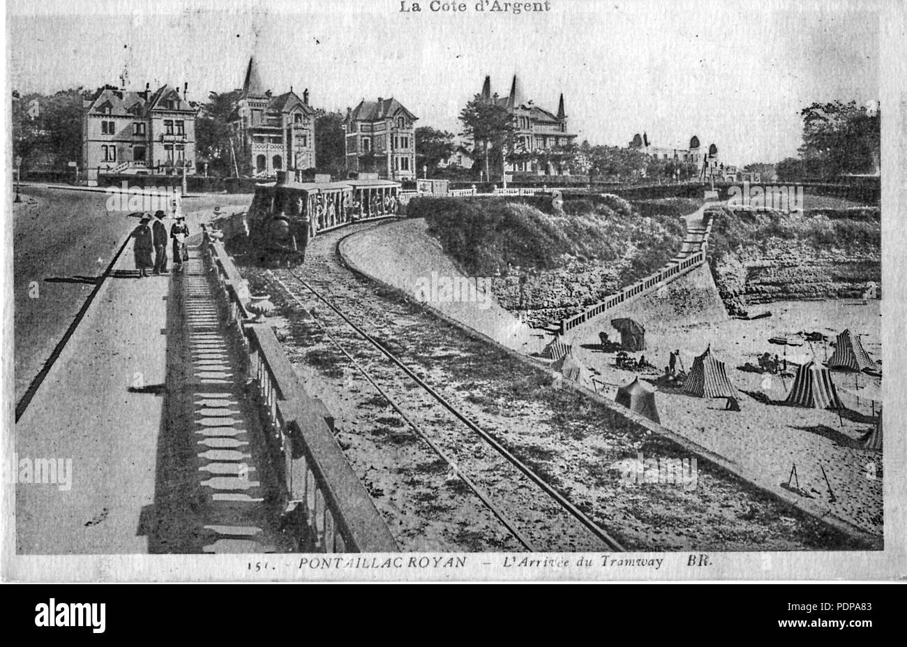 87 BR 151 - ROYAN PONTAILLAC - L'arrivée du tramway Banque D'Images