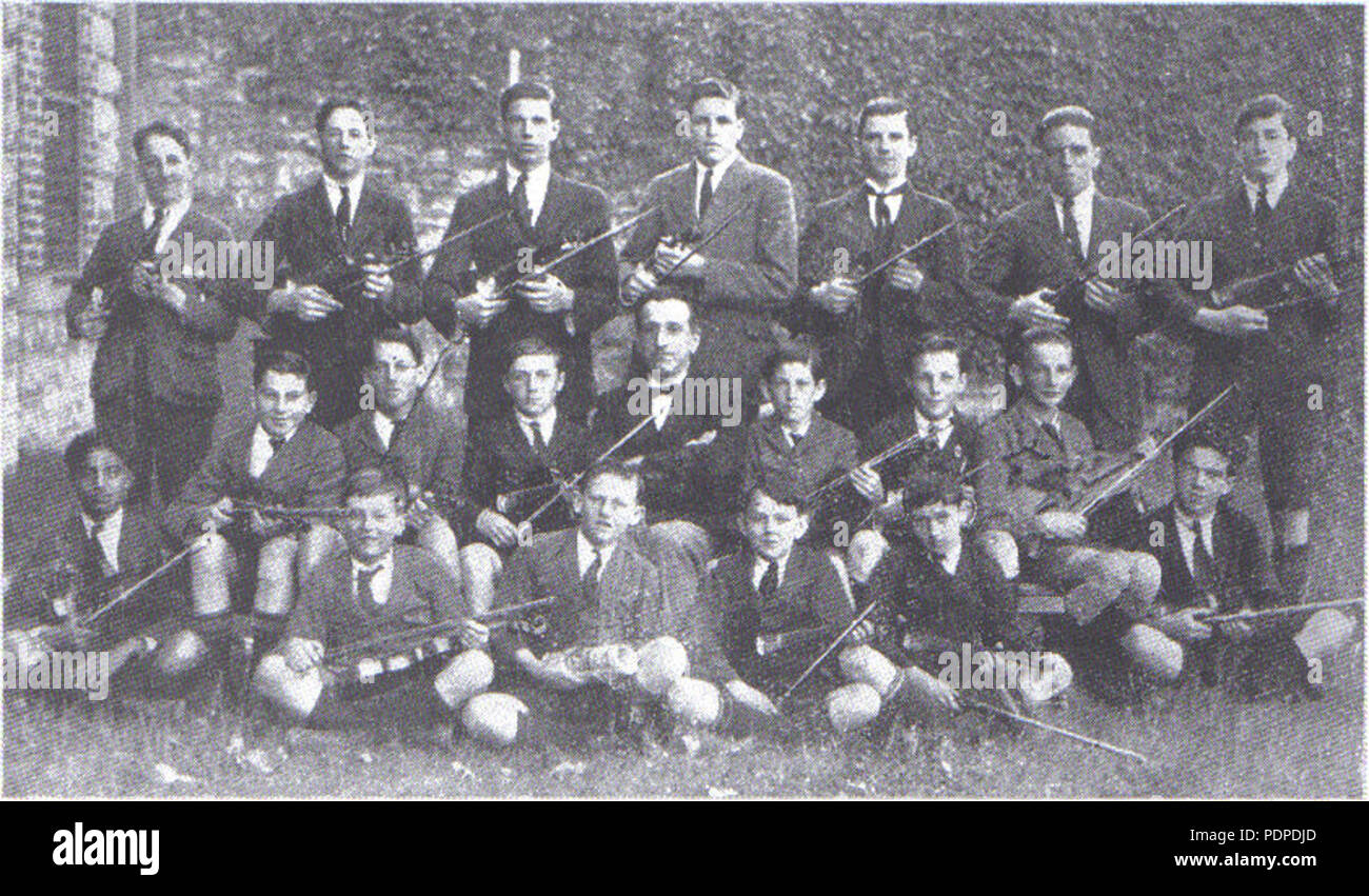 41922 étudiants de violon de Radio-Canada Banque D'Images