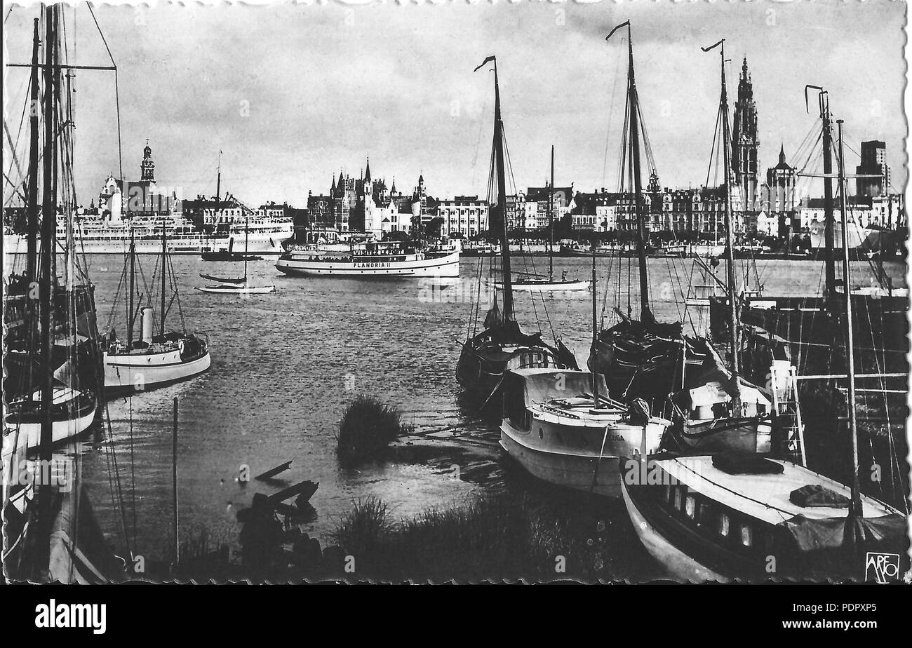 20 Antwerpen 1930 vanuit linkeroever. Arfo Postkaart nr 3, Antwerpen, De Reede Banque D'Images 20 Antwerpen 1930 vanuit linkeroever. Arfo Postkaart nr 3, Antwerpen, De Reede Banque D'Images