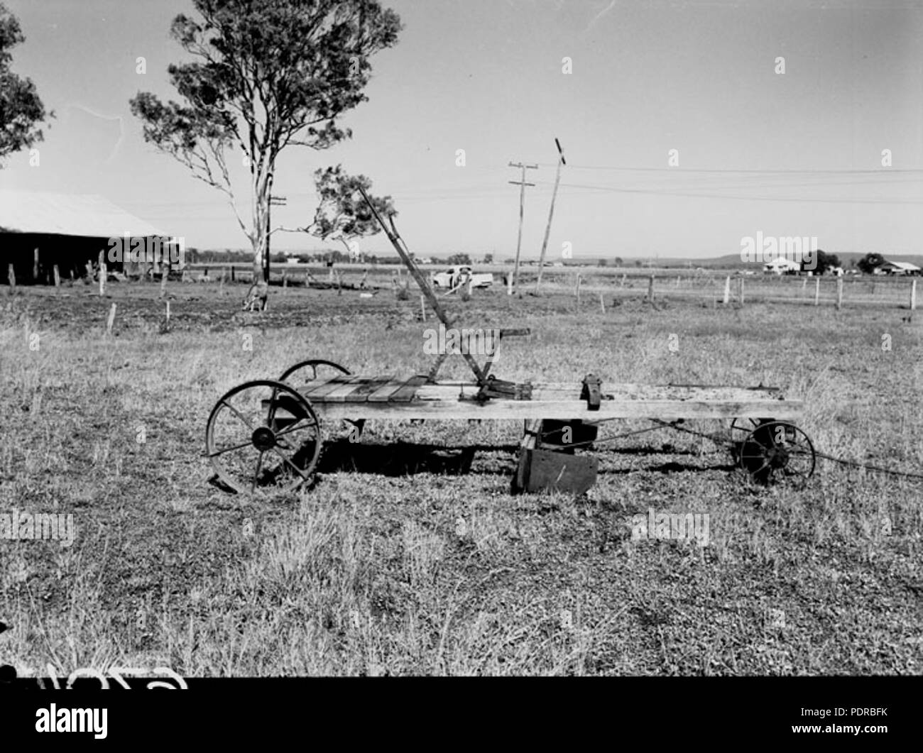 104 Archives de l'État du Queensland en 1881 quatre roues dray avec frein à partir d'une collection de photos de Boonah Gatton et Esk Février 1956 Banque D'Images