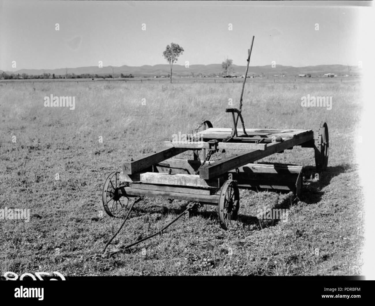 104 Archives de l'État du Queensland en 1882 quatre roues dray avec frein à partir d'une collection de photos de Boonah Gatton et Esk Février 1956 Banque D'Images